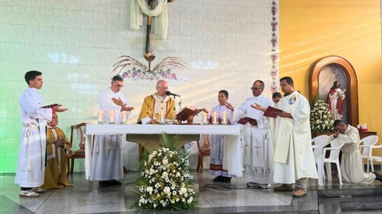 Comunidad de los Caobos de la parroquia Jesus buen pastor inicia fiestas patronales